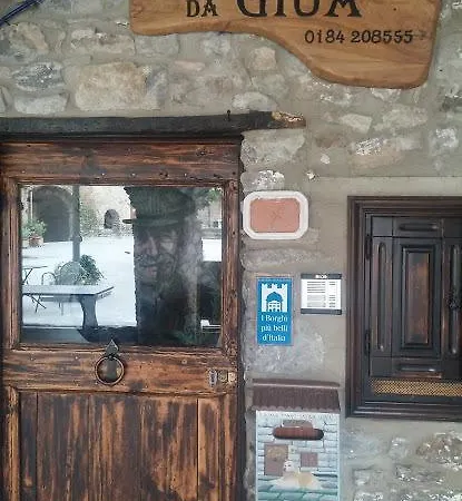 Couette-café Da Giua' Apricale