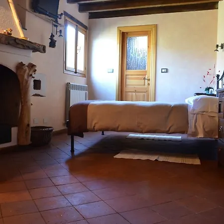 Bed and Breakfast Da Giua' Apricale