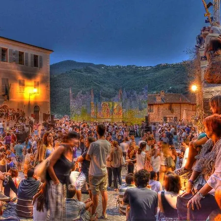 Da Giua' Couette-café