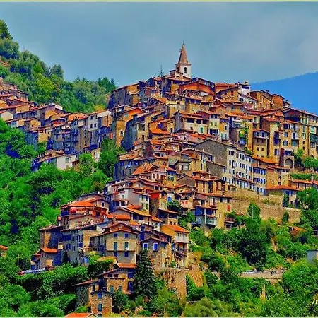 Da Giua' Couette-café