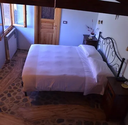 Da Giua' Bed & Breakfast 3*